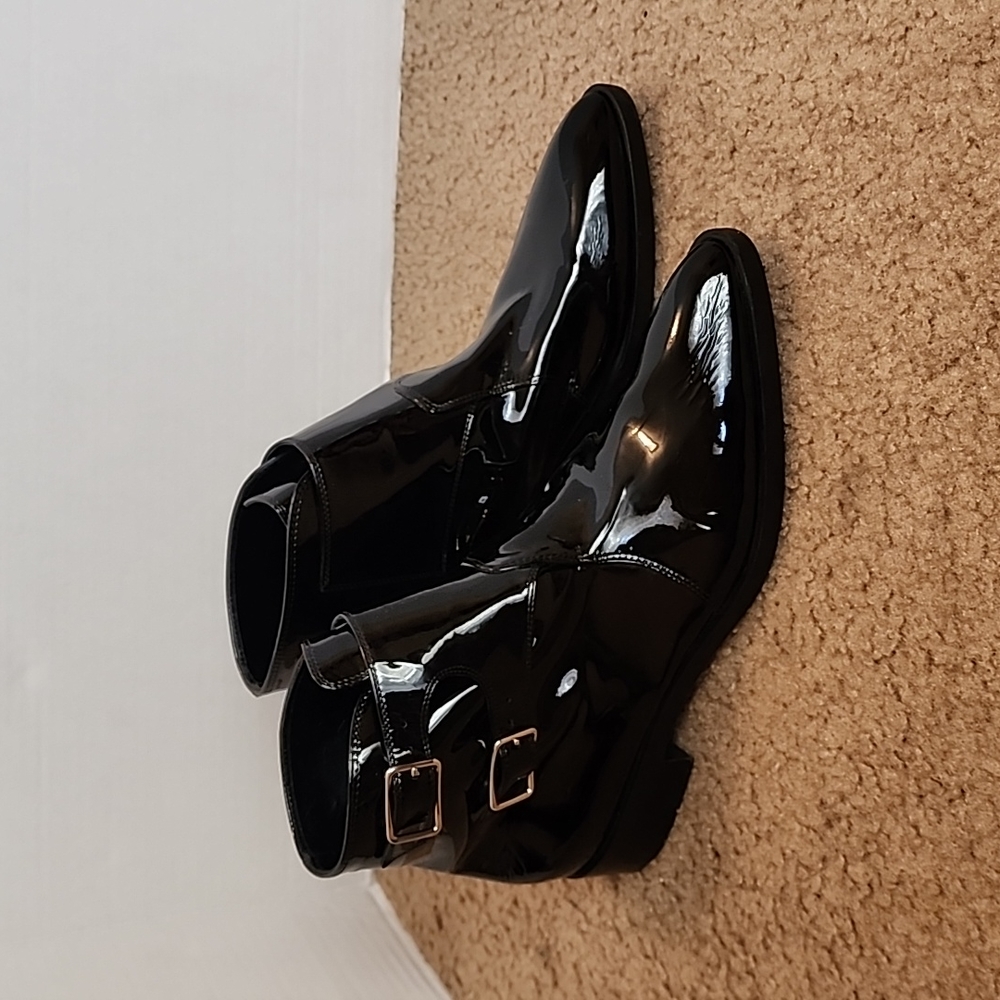 Gianvito Rossi Patent Leather Booties